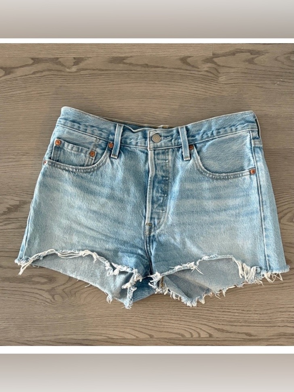 Levi's 501 Light Blue Frayed Hem Jean Shorts 28